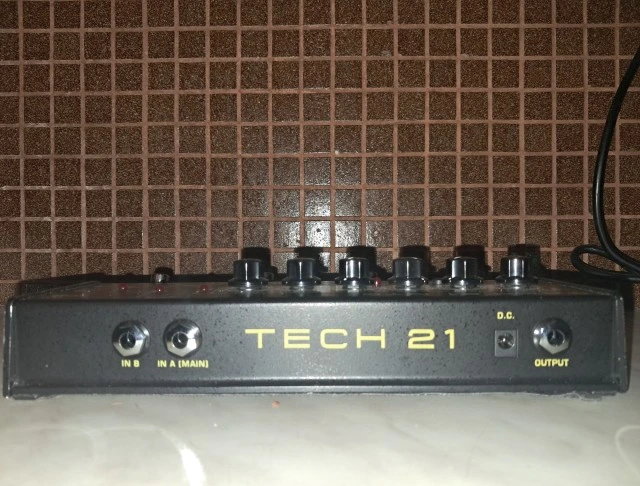 ΑνταλλαγTech21 sansamp bass driver programmable deluxe 
