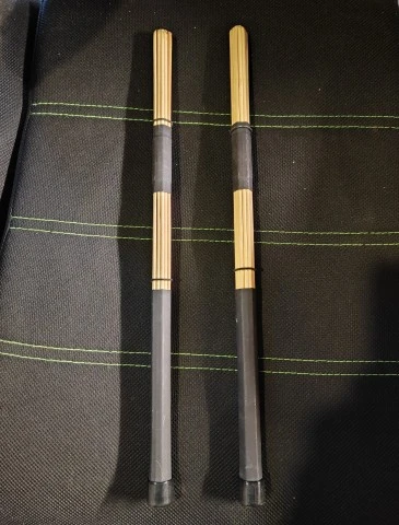 Vic Firth WB Jazz Brushes και Shlagwerk Bambooleo Rods