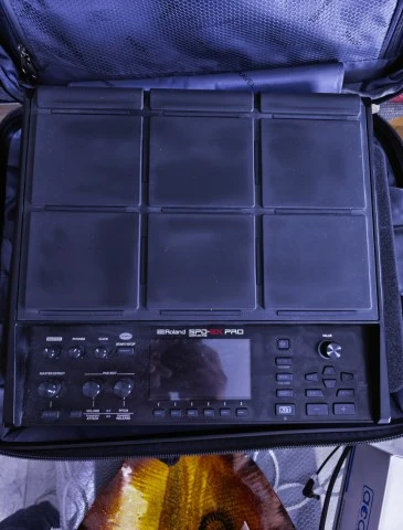 Roland SPD-SX PRO + KICK Roland KD-7 + Βάση γνήσια.