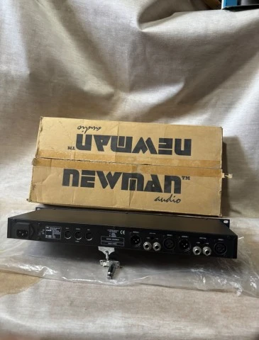 NEWMAN DS231 Digital Speaker Processor / Crossover