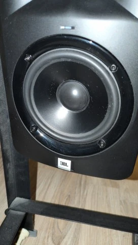 JBL LSR305 Αυτοενισχυόμενα Studio Monitors