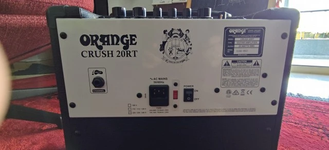 Harley Benton + Orange crush RT 20