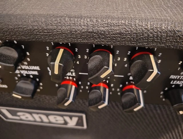 Laney IRT60 212