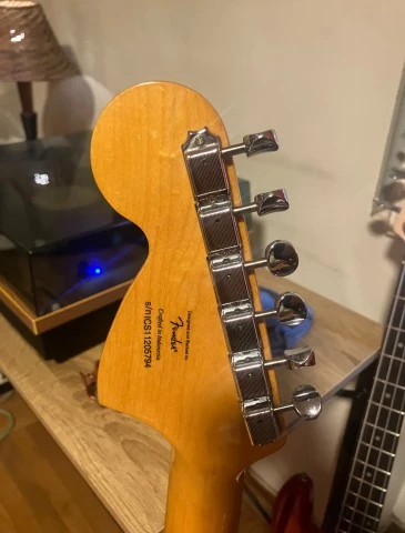 COMBO Κιθάρα-Ενισχυτής Squier Strat modified Duncan 70s