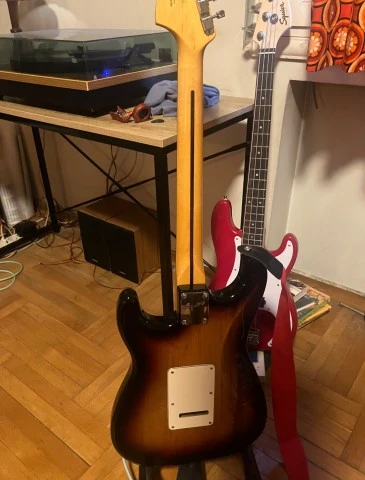 COMBO Κιθάρα-Ενισχυτής Squier Strat modified Duncan 70s
