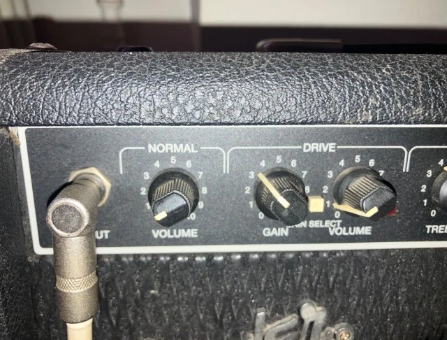 COMBO Κιθάρα-Ενισχυτής Squier Strat modified Duncan 70s