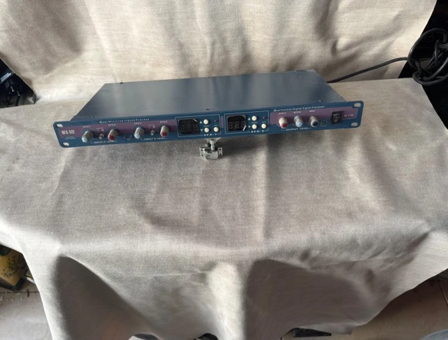 BTS DFX-512 Dual Digital Signal Processor Effects Rack