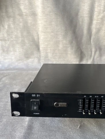 Ζεύγος Acoustic Audio GE-31 – 31-Band Graphic Equalizer