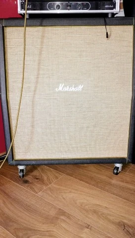 Marshall TV (tall vintage) 4x12