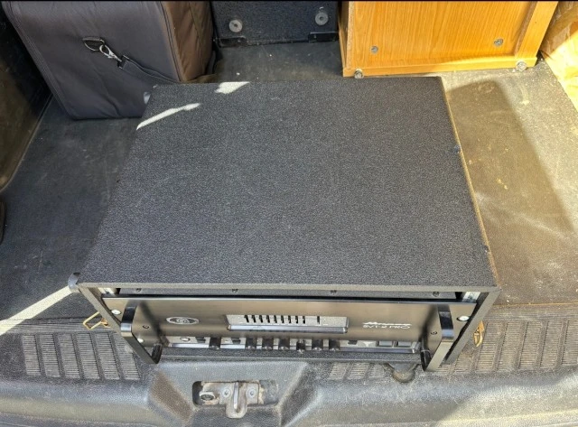 Ampeg SVT 2 Pro USA All tube bass amplifier