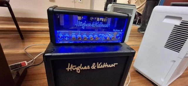 Hughes and kettner 18 with cab
