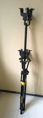 Βάση για 6 κιθάρες Hercules HCGS-526B+