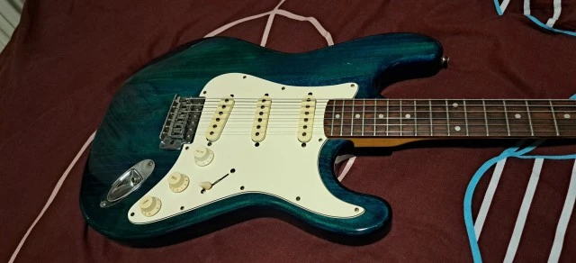 Aria Pro II Strat 90s Japan transparent green