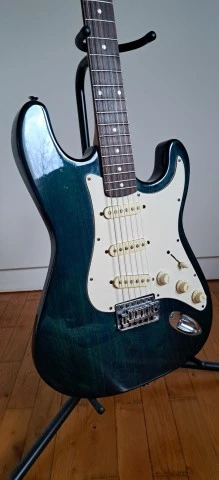 Aria Pro II Strat 90s Japan transparent green