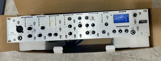 Προενισχυτής Focusrite Platinum Voicemaster Pro