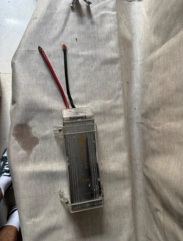 Πυκνωτής Car Audio 1.0 Farad με Ψηφιακό Βολτόμετρο (Xtr