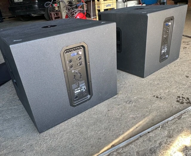 Subwoofer Electro-Voice EKX 18SP