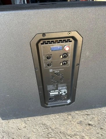 Subwoofer Electro-Voice EKX 18SP