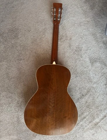 E22OOSS/v - Eastman Acoustic Guitar