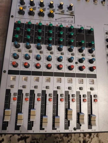 Yamaha MW12c USB Mixing Studio - Αναλογική Κονσόλα &amp