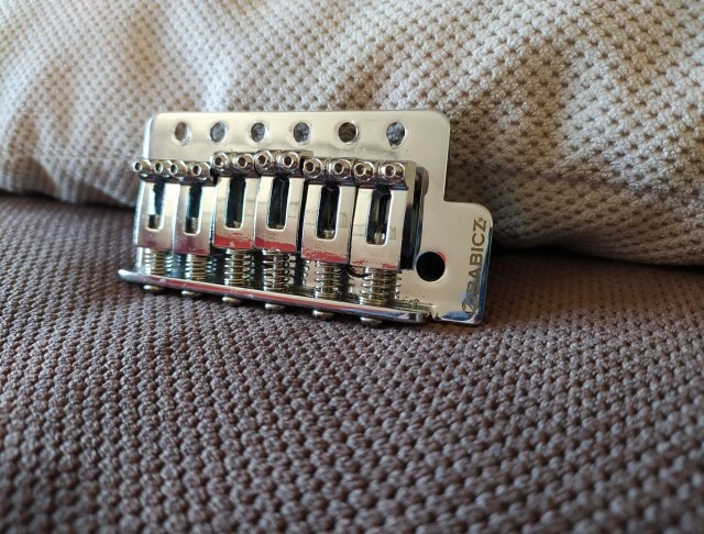 Babicz stratocaster bridge