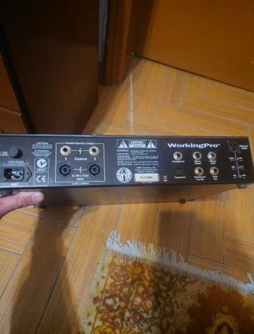 SWR Working Pro 700 Bass Amp