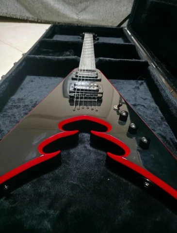 Neal Moser Custom V