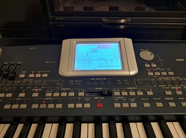 Korg Pa 500