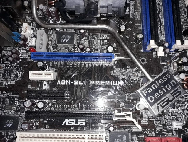 Asus A8N SLI Premium (socket 939) - Retro - Vintage