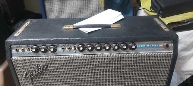 SRV tone 1974 Fender silverface Super