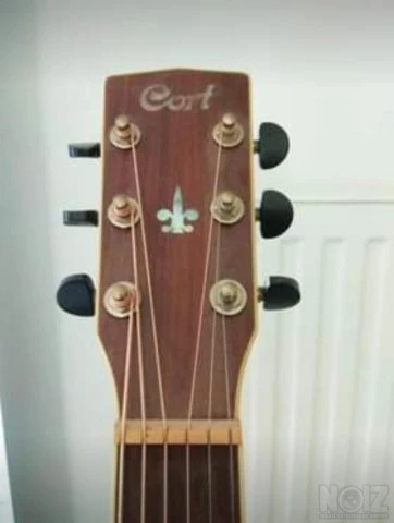 Cort ακουστικη