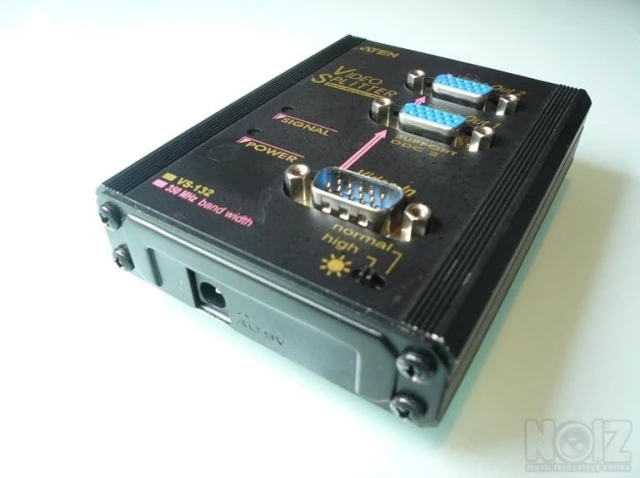 ATEN Video Splitter VS132