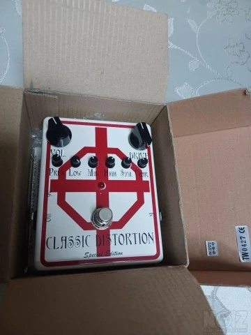 MI AUDIO CLASIC DISTORTION & ΑΝΤΑΛΛΑ