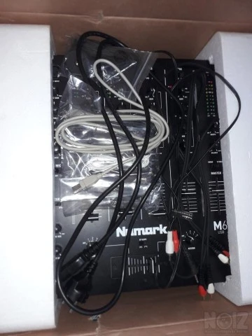 Μίκτης Numark M6 USB