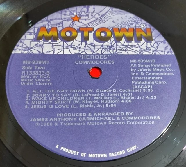 Commodores - Heroes
