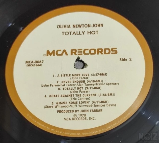 Olivia Newton-John - Totally Hot