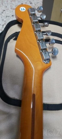 1983 Fender JV ST57-65 BLK
