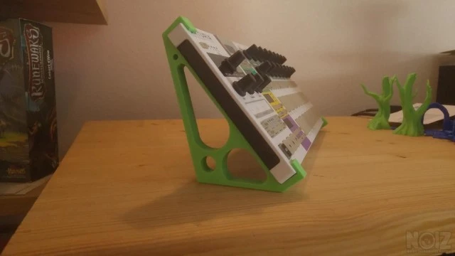 Beatstep pro stand