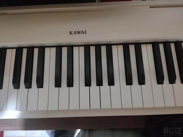Kawai ES100