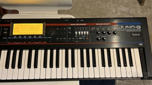 Roland Juno G 61 Keys