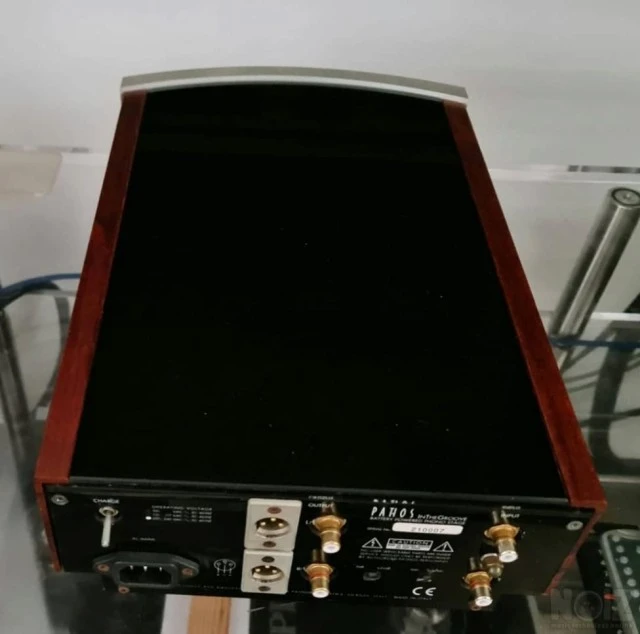 PATHOS ACOUSTICS `In The Groove ` PHONO 