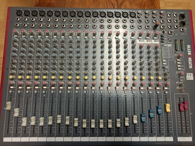 Allen Heath ZED22FX