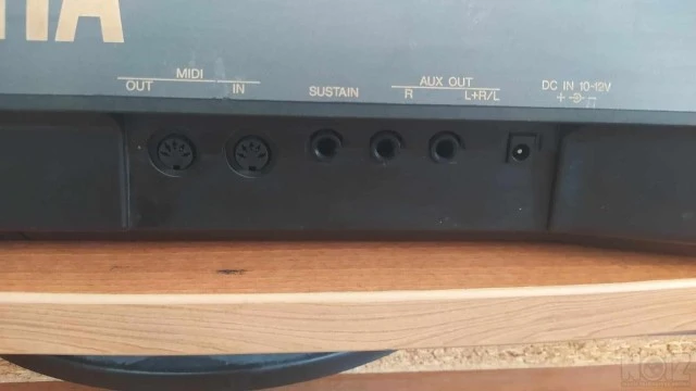 Yamaha psr 520 & 260