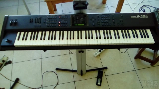 Roland A90EX