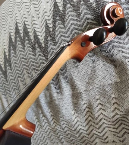 Yamaha SV-200 Silent Violin (Brown)