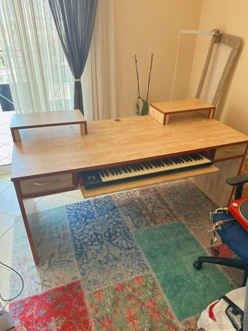 Studio Desk Custom