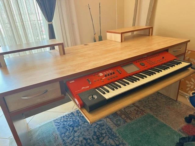Studio Desk Custom