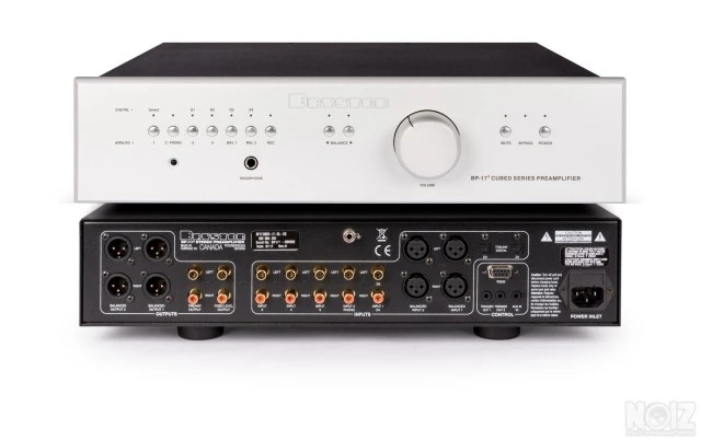 Stereo  Preamplifier  BRYSTON BP-17³ CUB