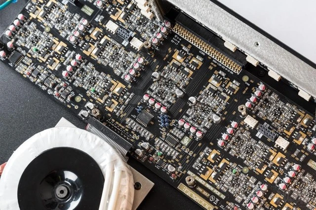 Stereo  Preamplifier  BRYSTON BP-17³ CUB