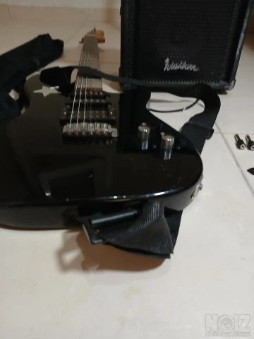 Ηλεκτρική κιθάρα Washburn